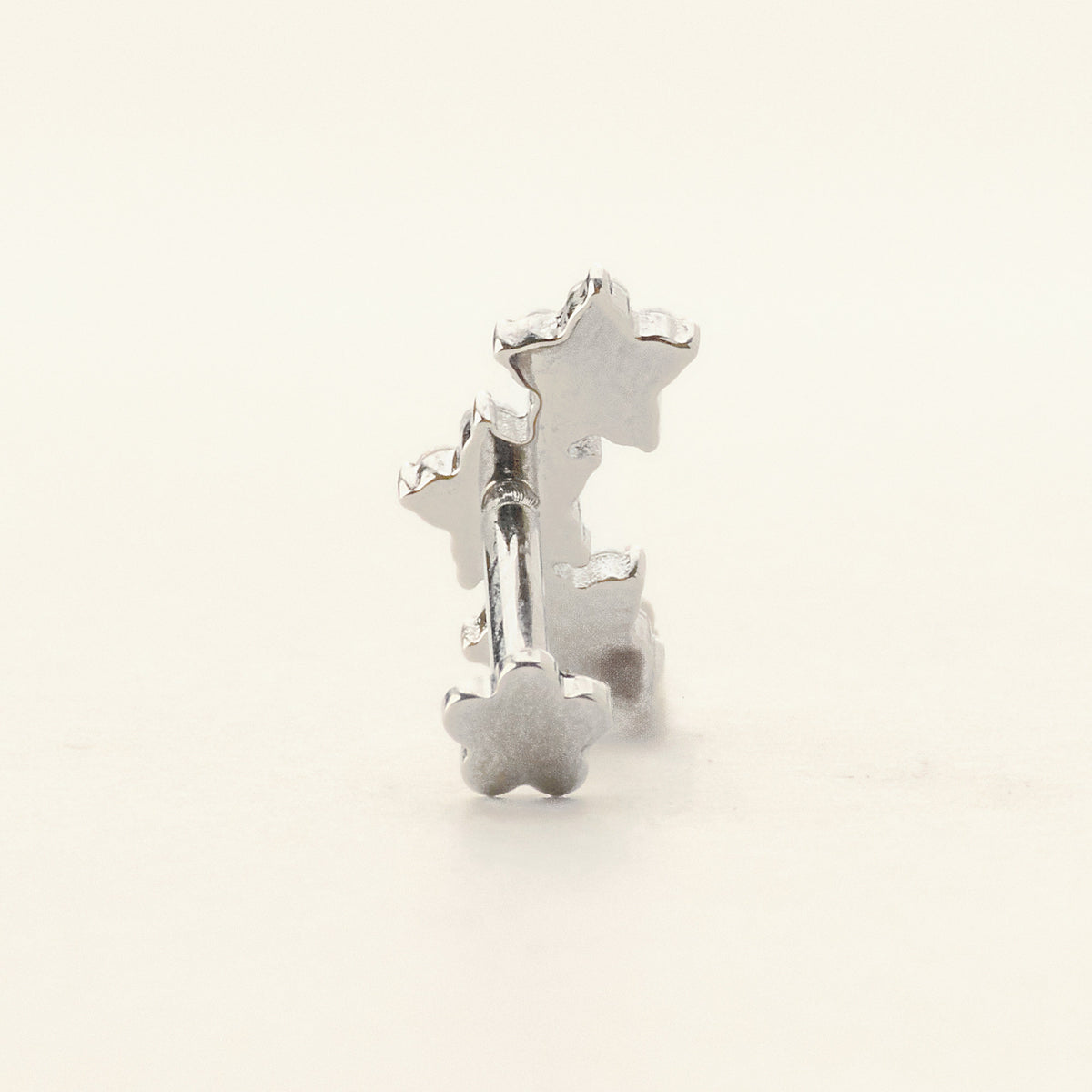 Stella Stud フラットバックの裏側|Rozea