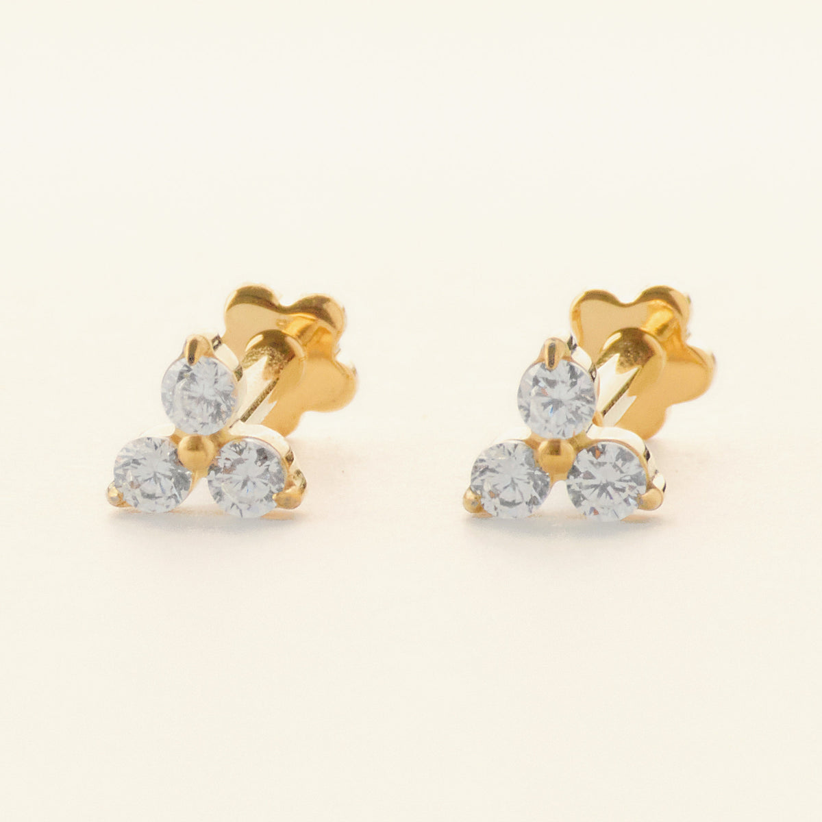 Prism Stud ゴールド｜チタン フラットバックピアス｜Rozea