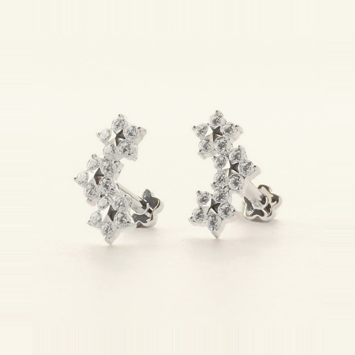 Stella Stud シルバー｜チタン フラットバックピアス｜Rozea