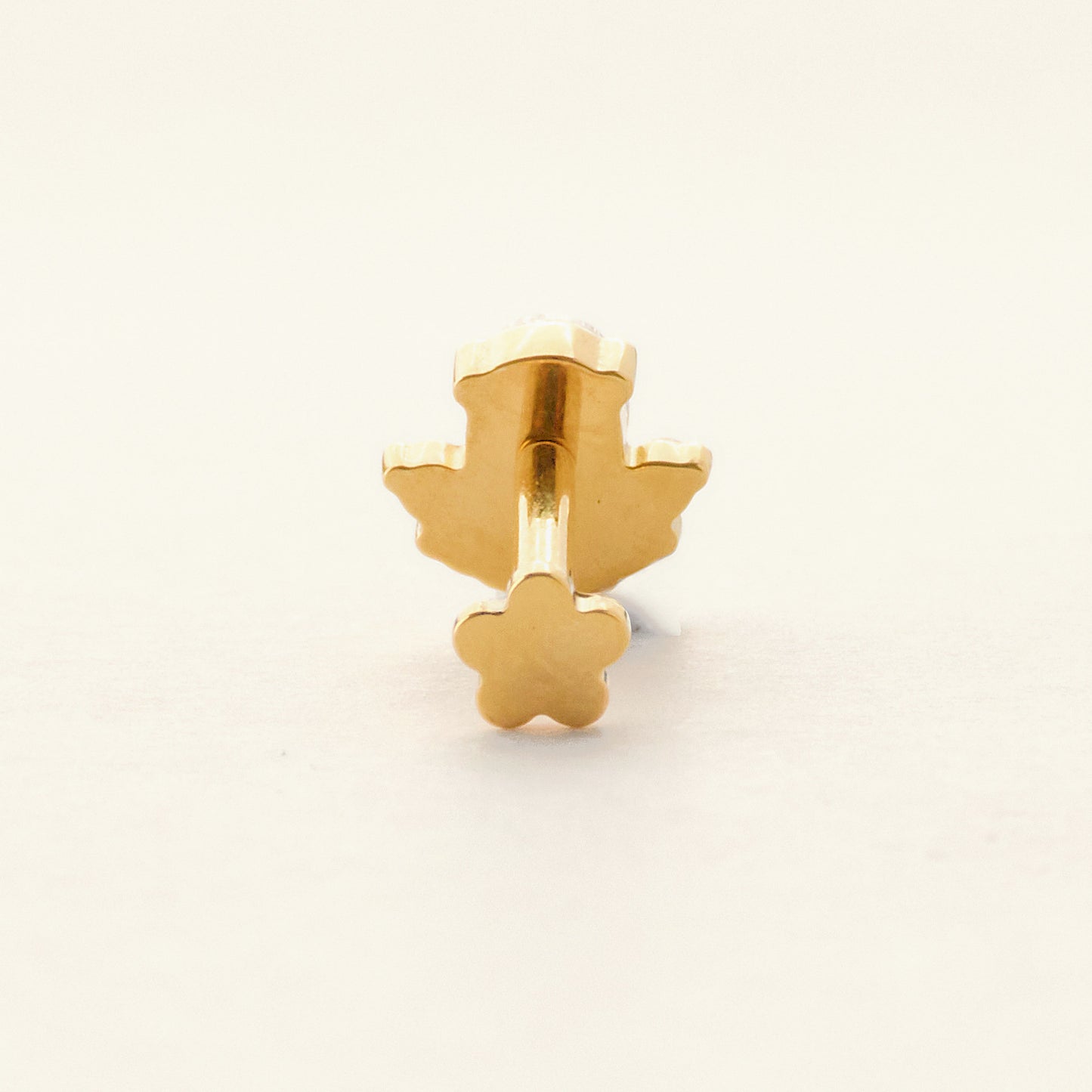 Veil Stud フラットバックの裏側｜Rozea